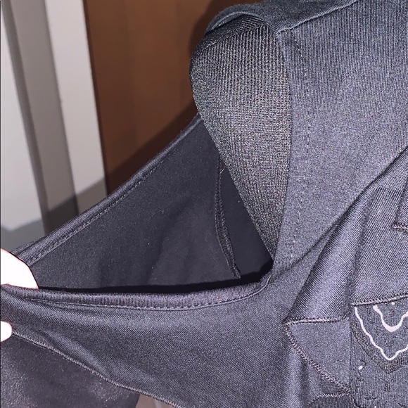 Isabel maternity black cold shoulder dress! - Picture 4 of 5